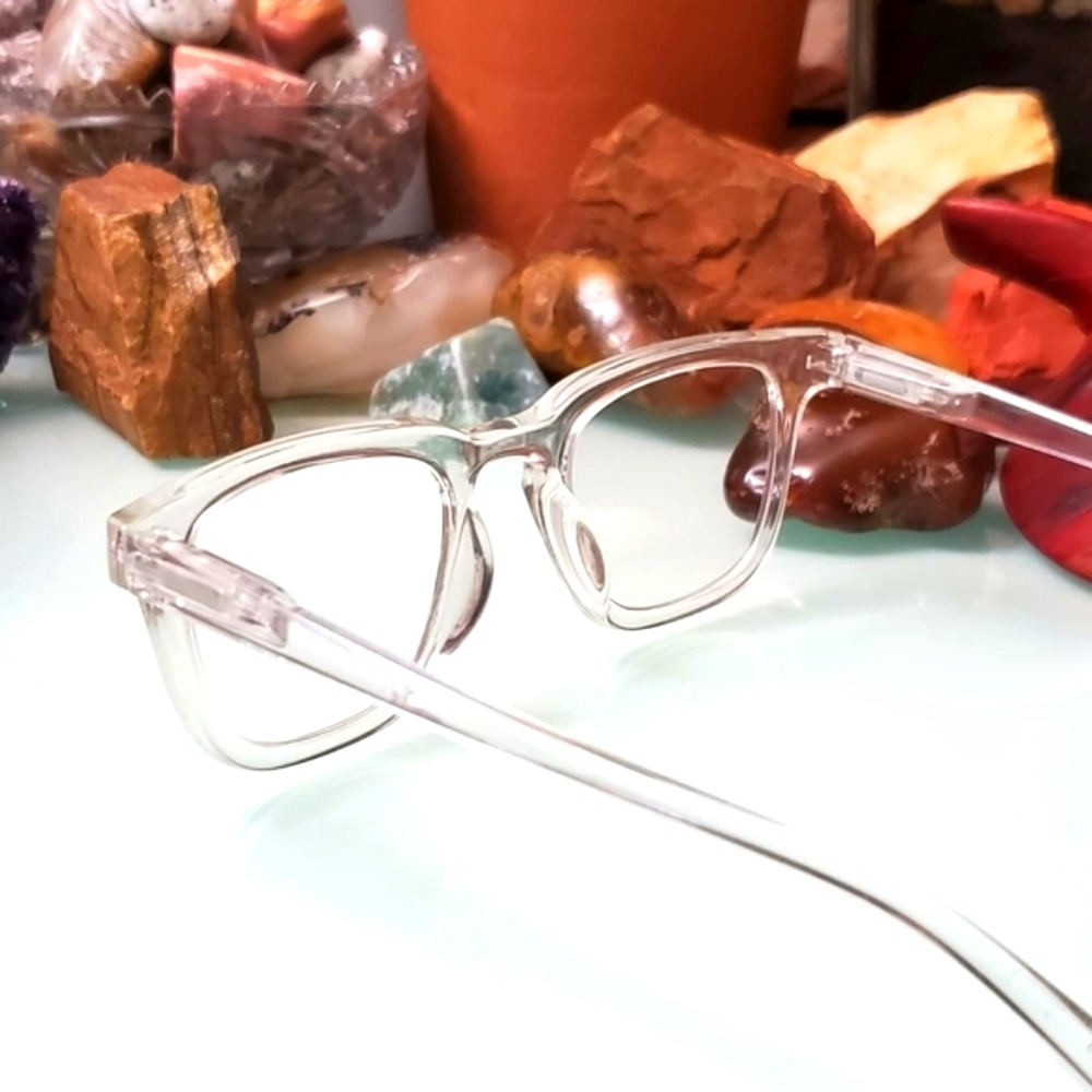 Clear Fashion Readers - Picture 3 of 4